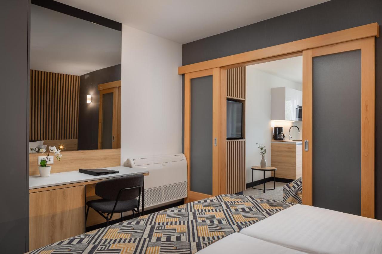 Baška Voda Noemia Apartments المظهر الخارجي الصورة