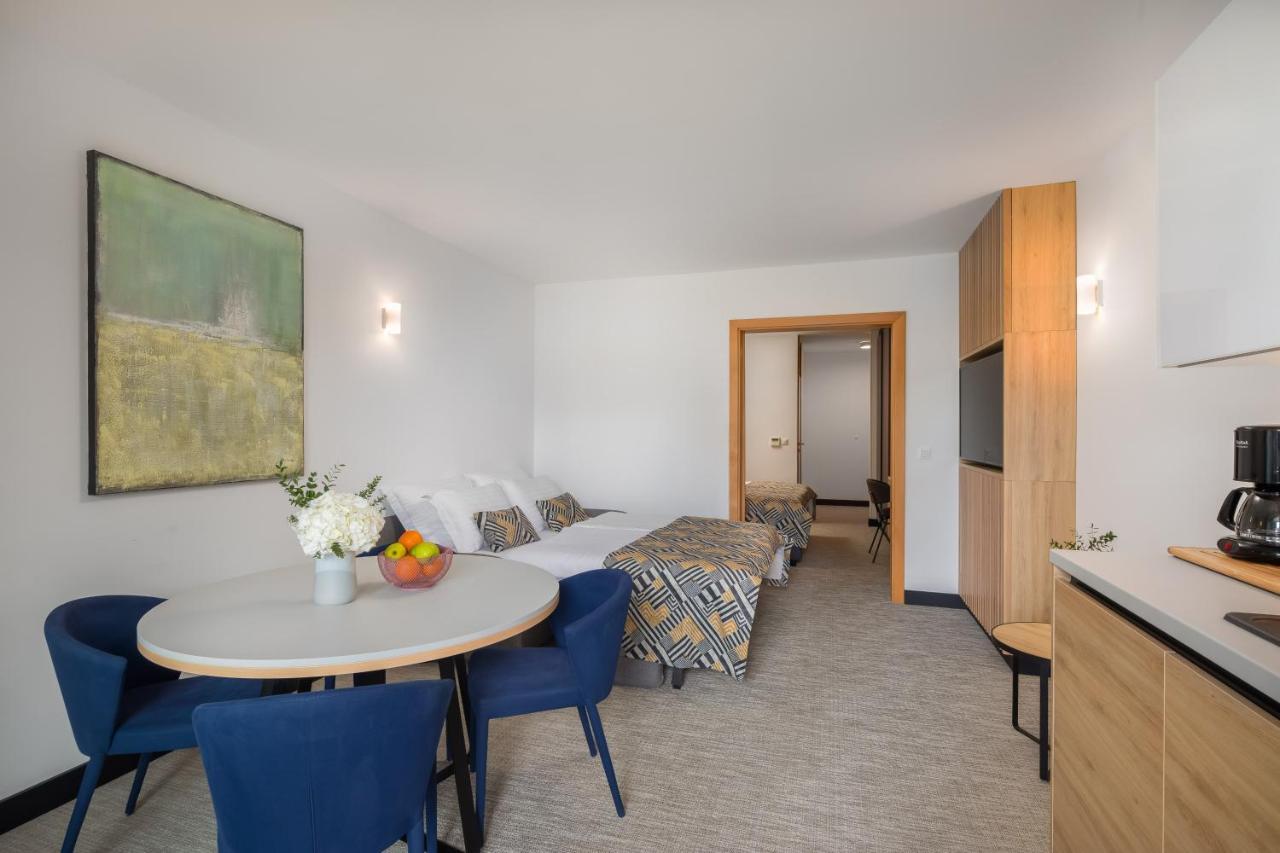 Baška Voda Noemia Apartments المظهر الخارجي الصورة