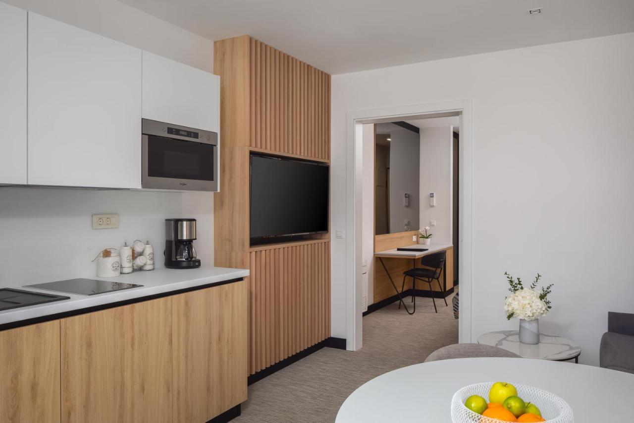 Baška Voda Noemia Apartments المظهر الخارجي الصورة